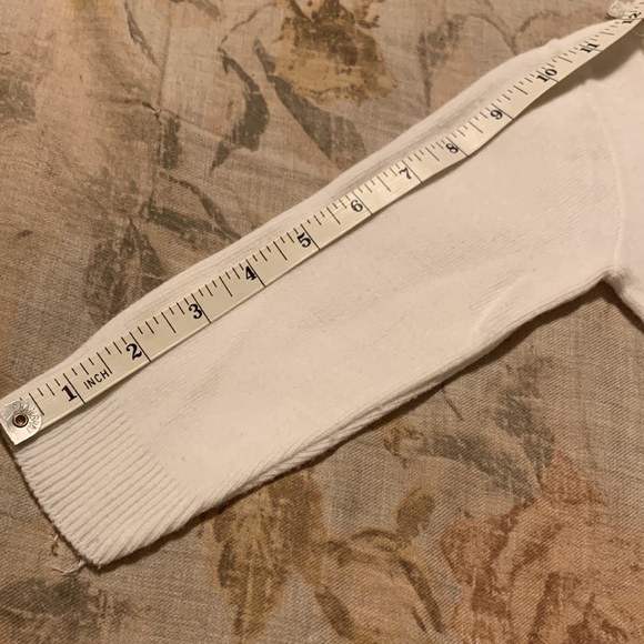 Julius Berger 100% Orlon acrylic, ivory cardigan - Picture 7 of 8